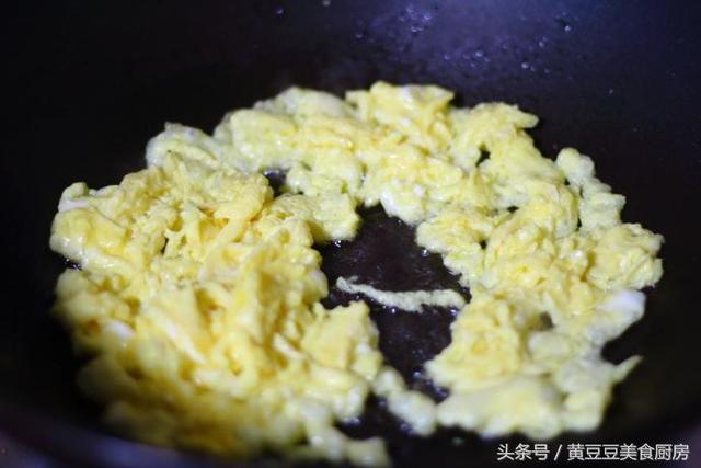鸡蛋炒米粉