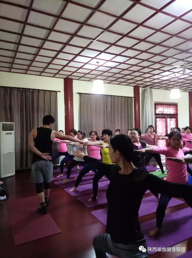 西安瑜伽教练培训